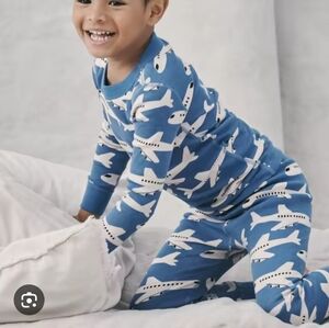 Hanna Andersson Blue Airplane Pajama Set Size 6-7   120 cm